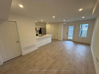 Unit 115 — 42 Lowes Road W — photo 2