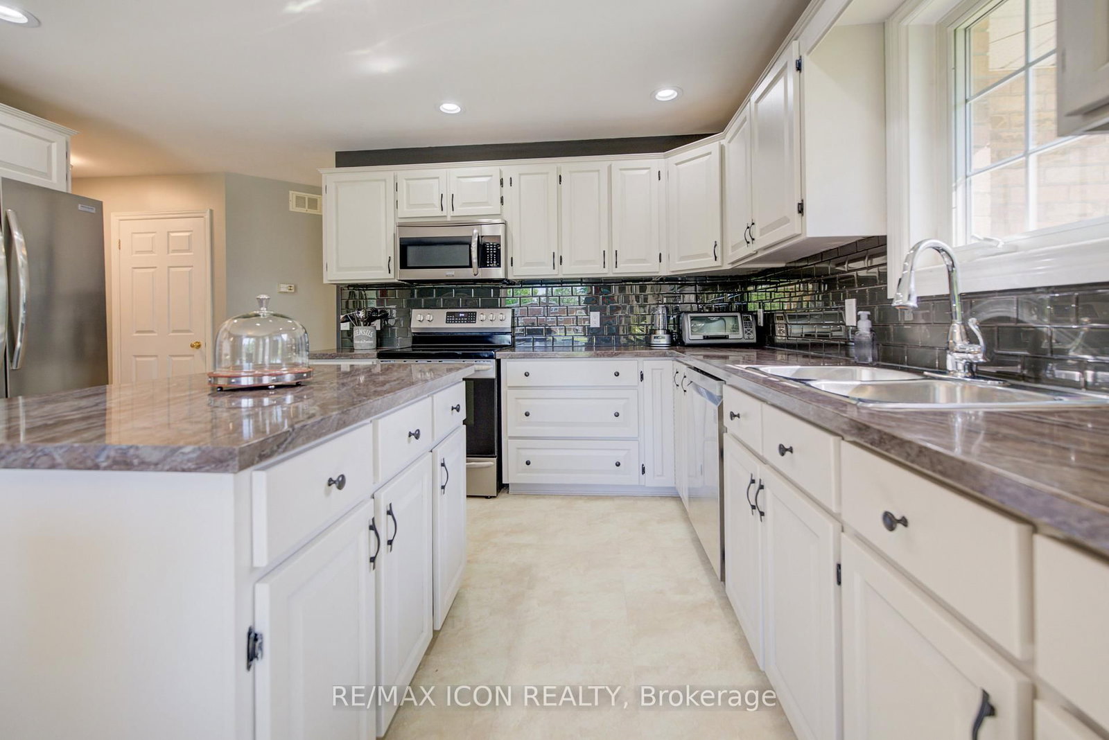 540 Sligo Road W • Wellington North, ON photo 15