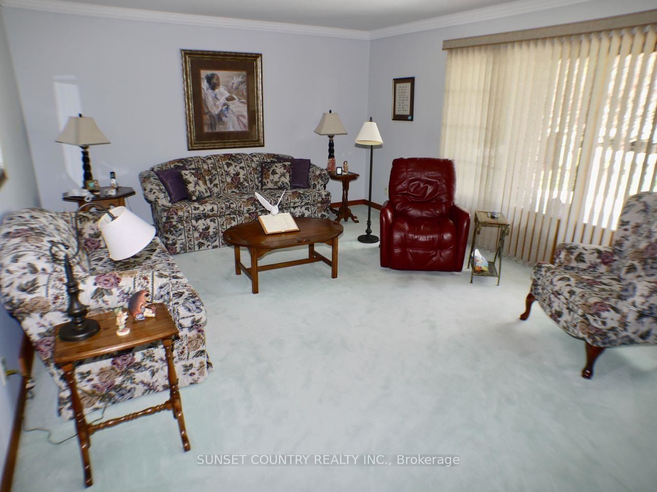 259 MEMORIAL Avenue