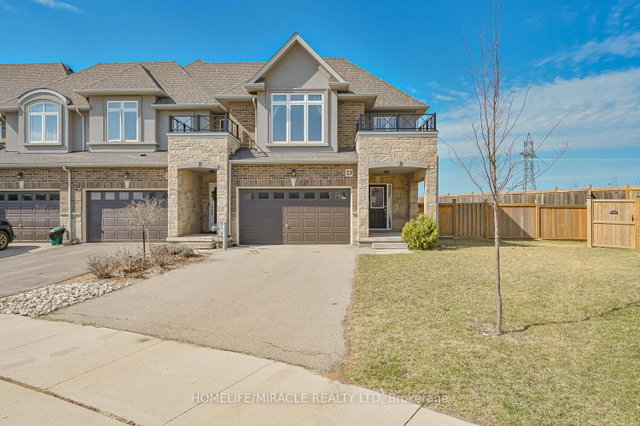 Upper - 23 Pinot Crescent