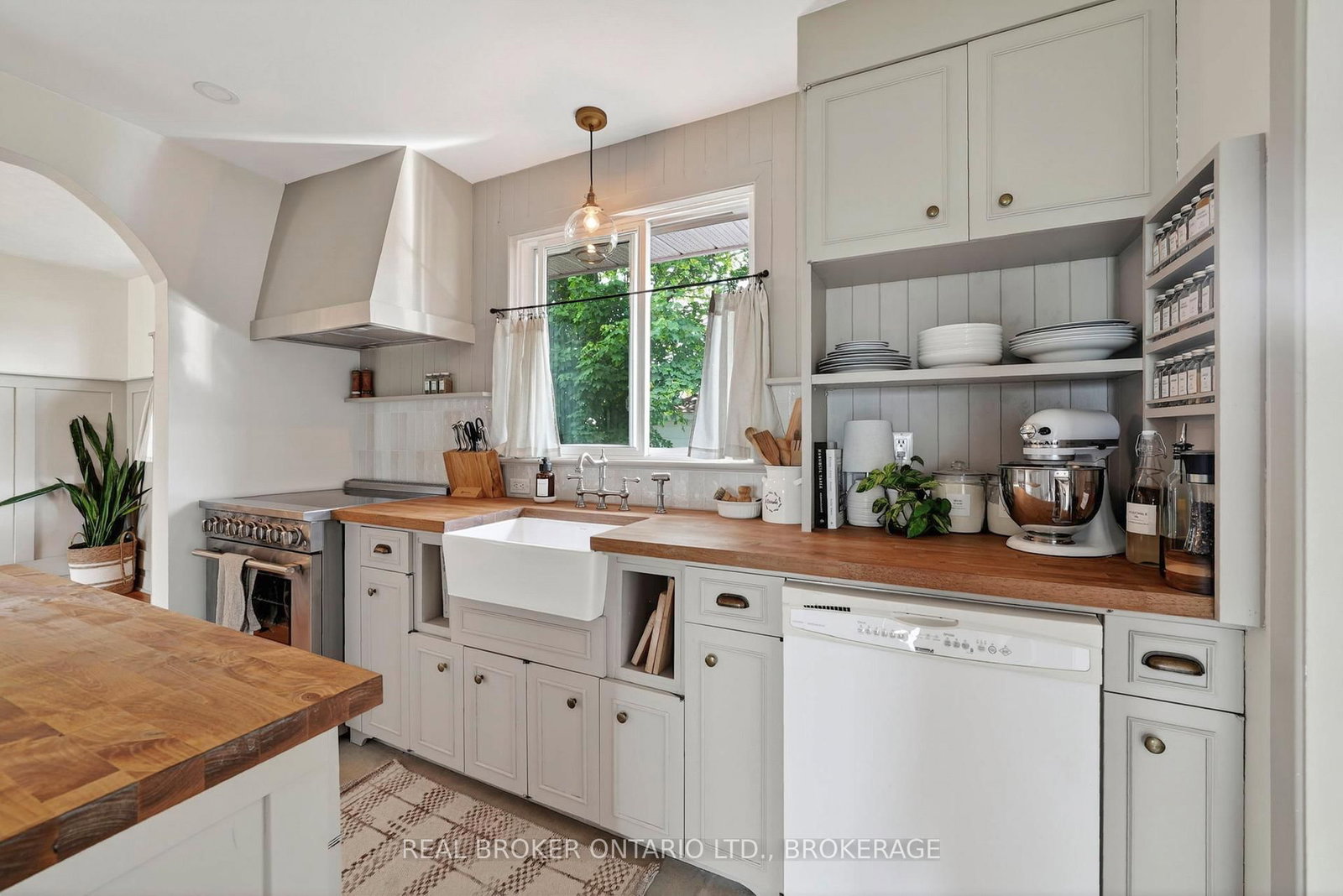 821 Haldimand Crescent • Cornwall, ON photo 11