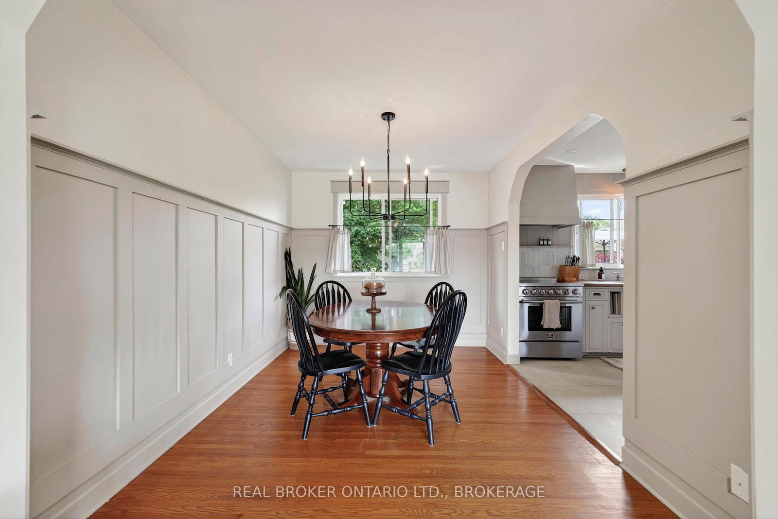 821 Haldimand Crescent • Cornwall, ON photo 8