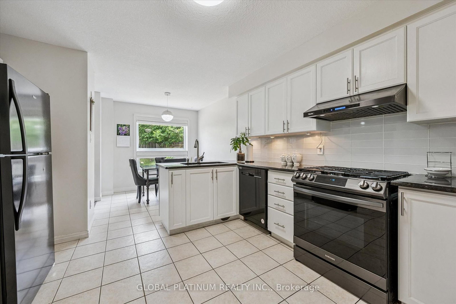 244 Doon South Drive • Kitchener, ON photo 12