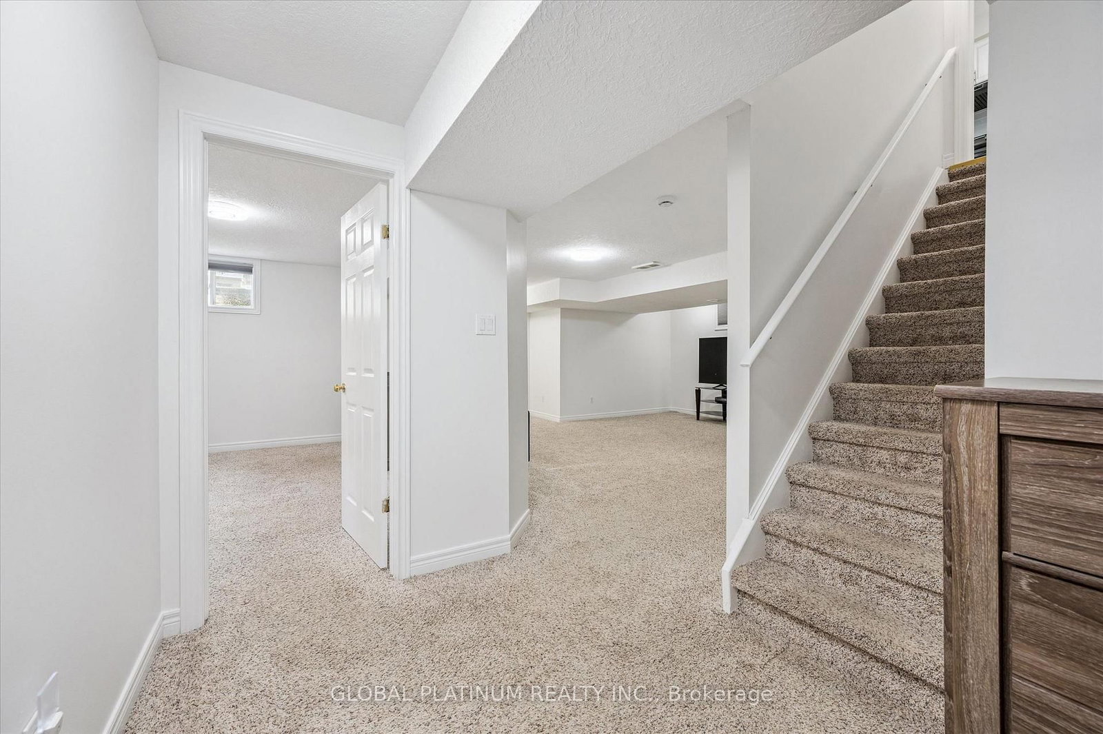 244 Doon South Drive • Kitchener, ON photo 21