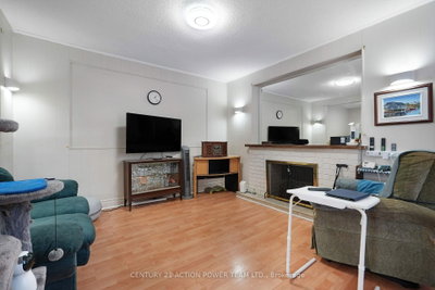222 Montfort Street • Ottawa, ON photo 5