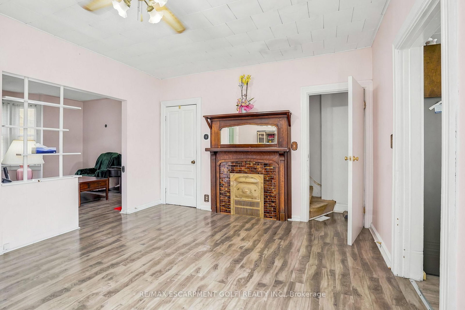 22 Cheever Street • Hamilton, ON photo 13