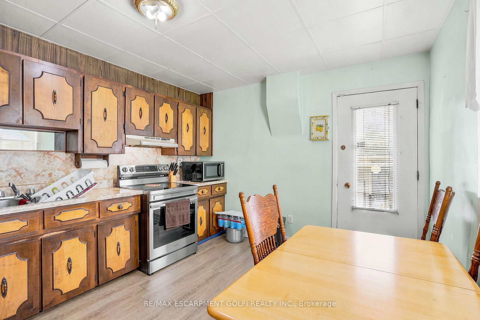 22 Cheever Street • Hamilton, ON photo 17