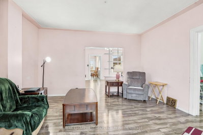 22 Cheever Street • Hamilton, ON photo 9