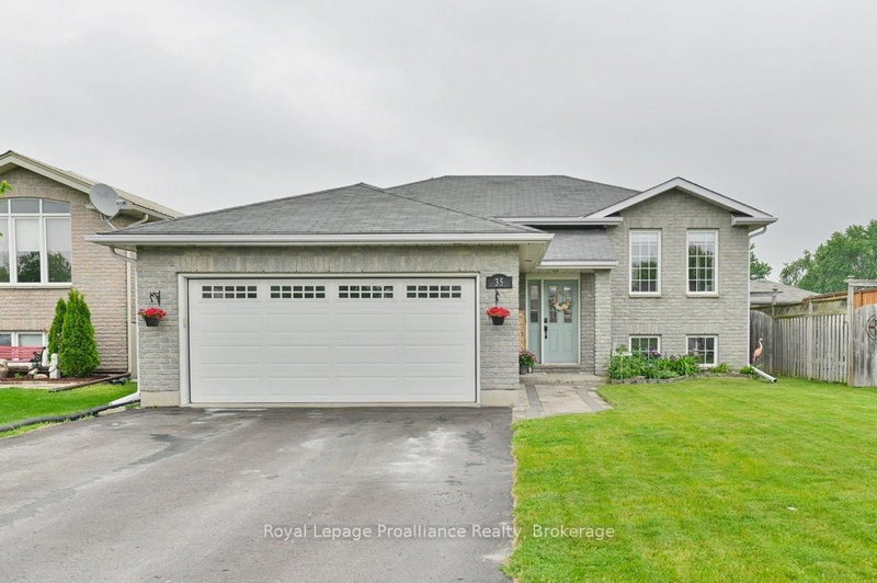 35 Ridgeview Lane