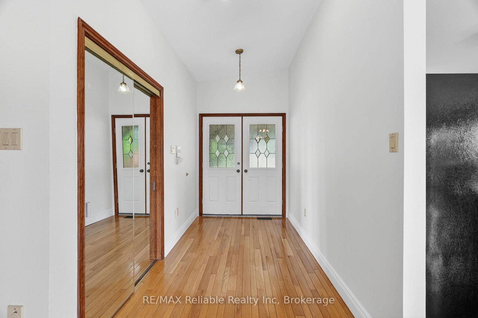 3396 Perth Road 130 • Perth South, ON photo 11