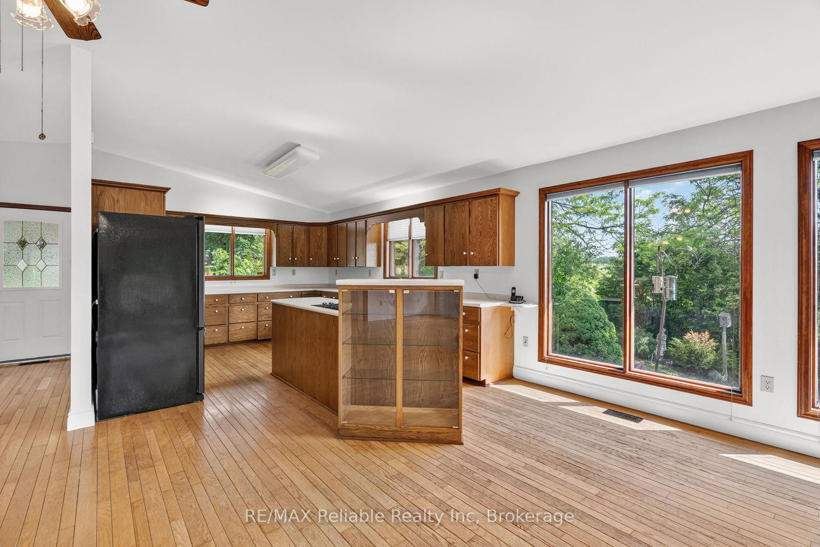 3396 Perth Road 130 • Perth South, ON photo 14
