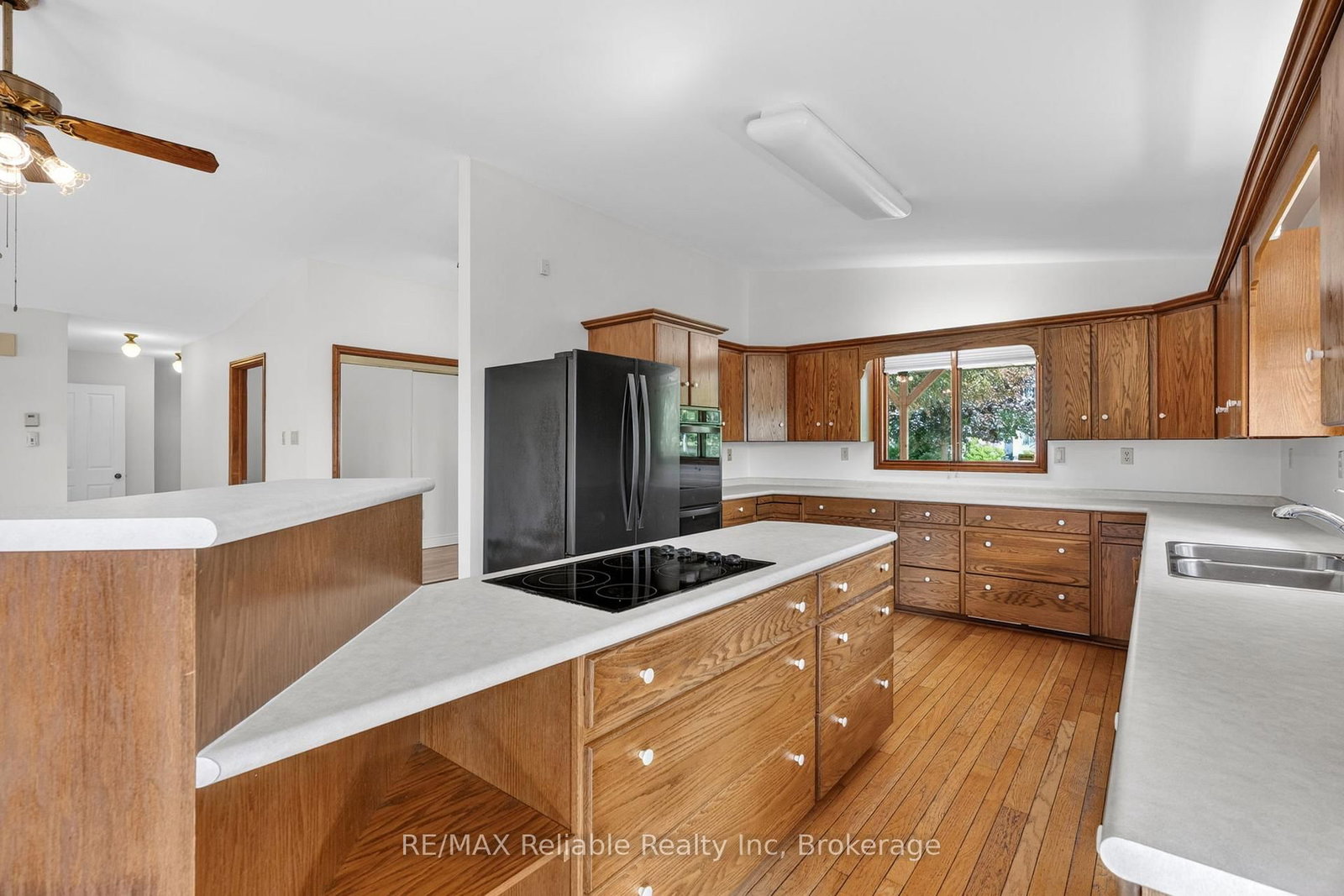 3396 Perth Road 130 • Perth South, ON photo 15