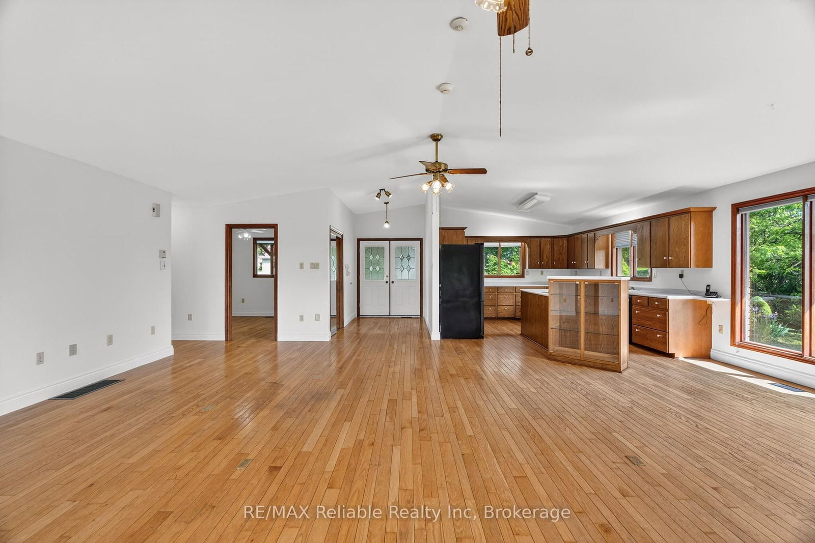 3396 Perth Road 130 • Perth South, ON photo 20
