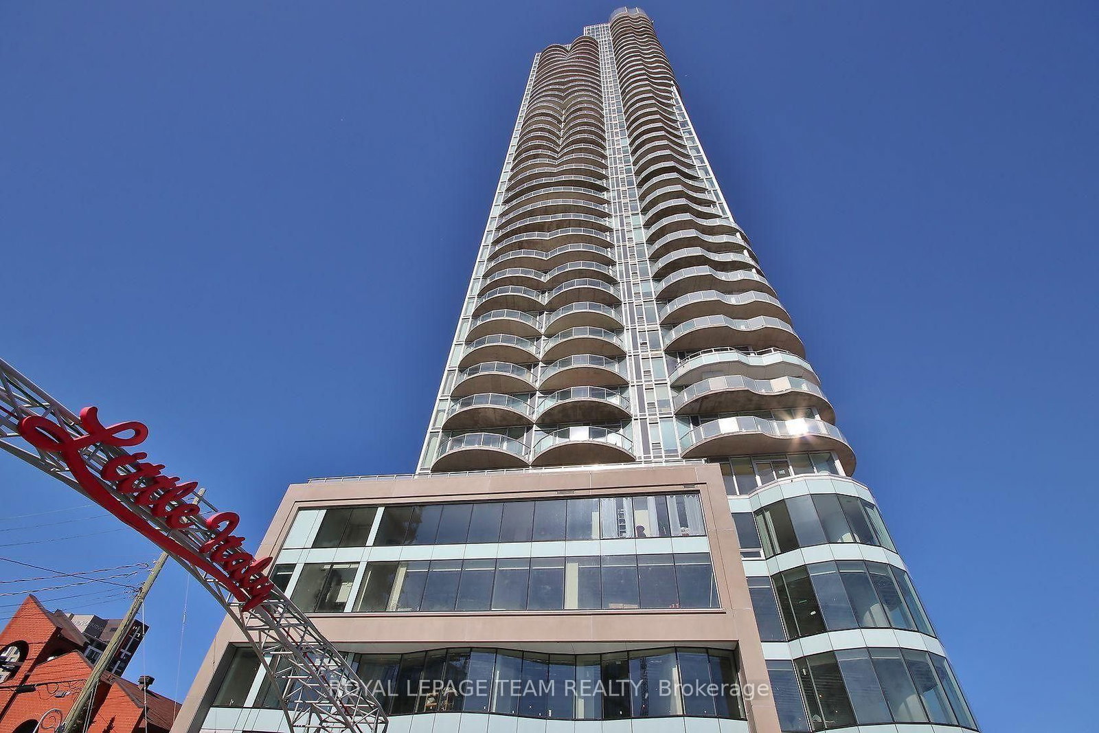 805 Carling Avenue • #1508 • Ottawa, ON photo 1