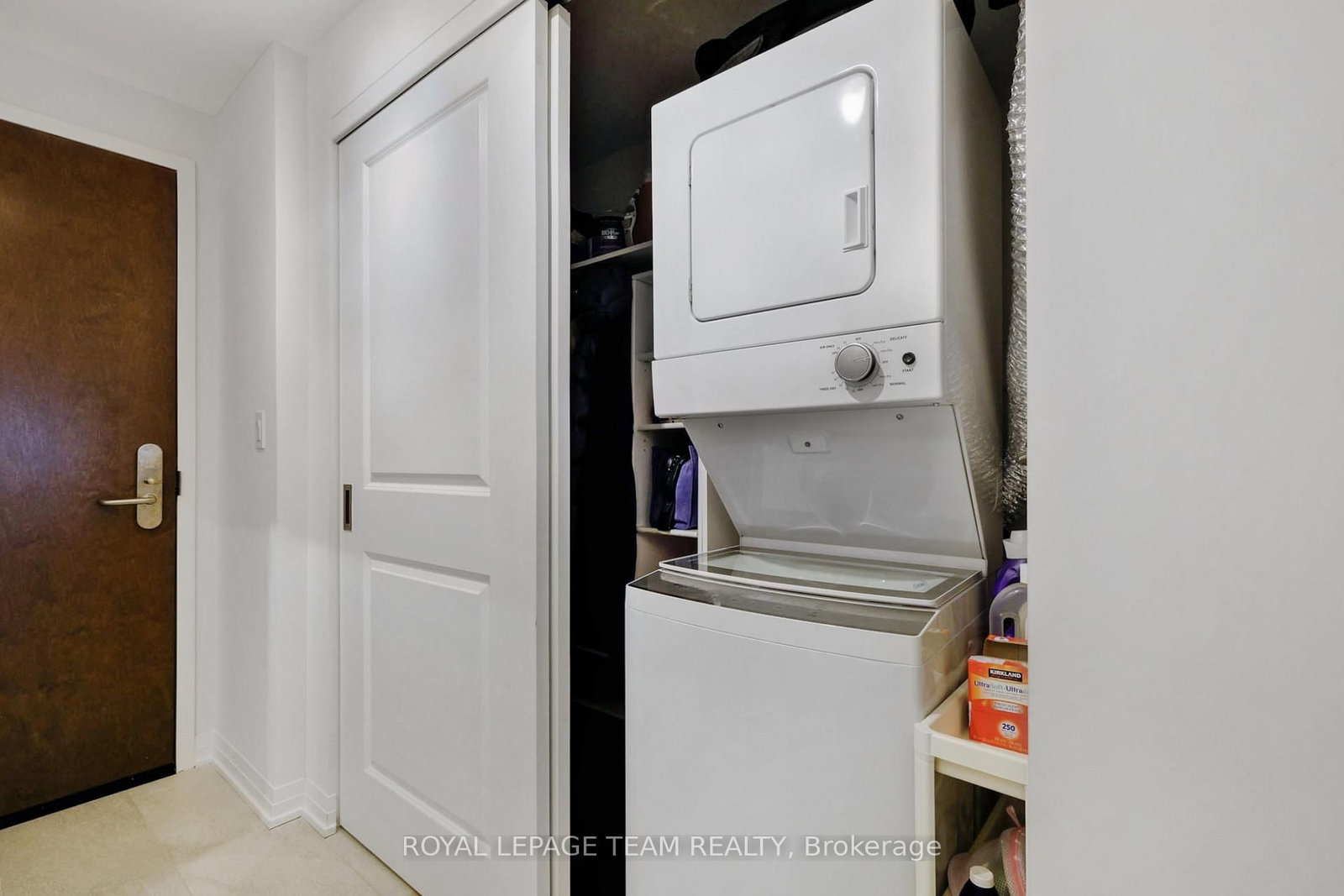 805 Carling Avenue • #1508 • Ottawa, ON photo 5