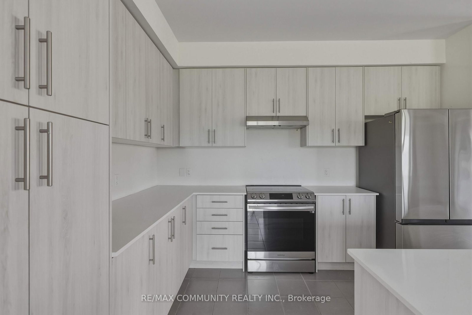 110 Oakmont Drive • Bath, ON photo 11