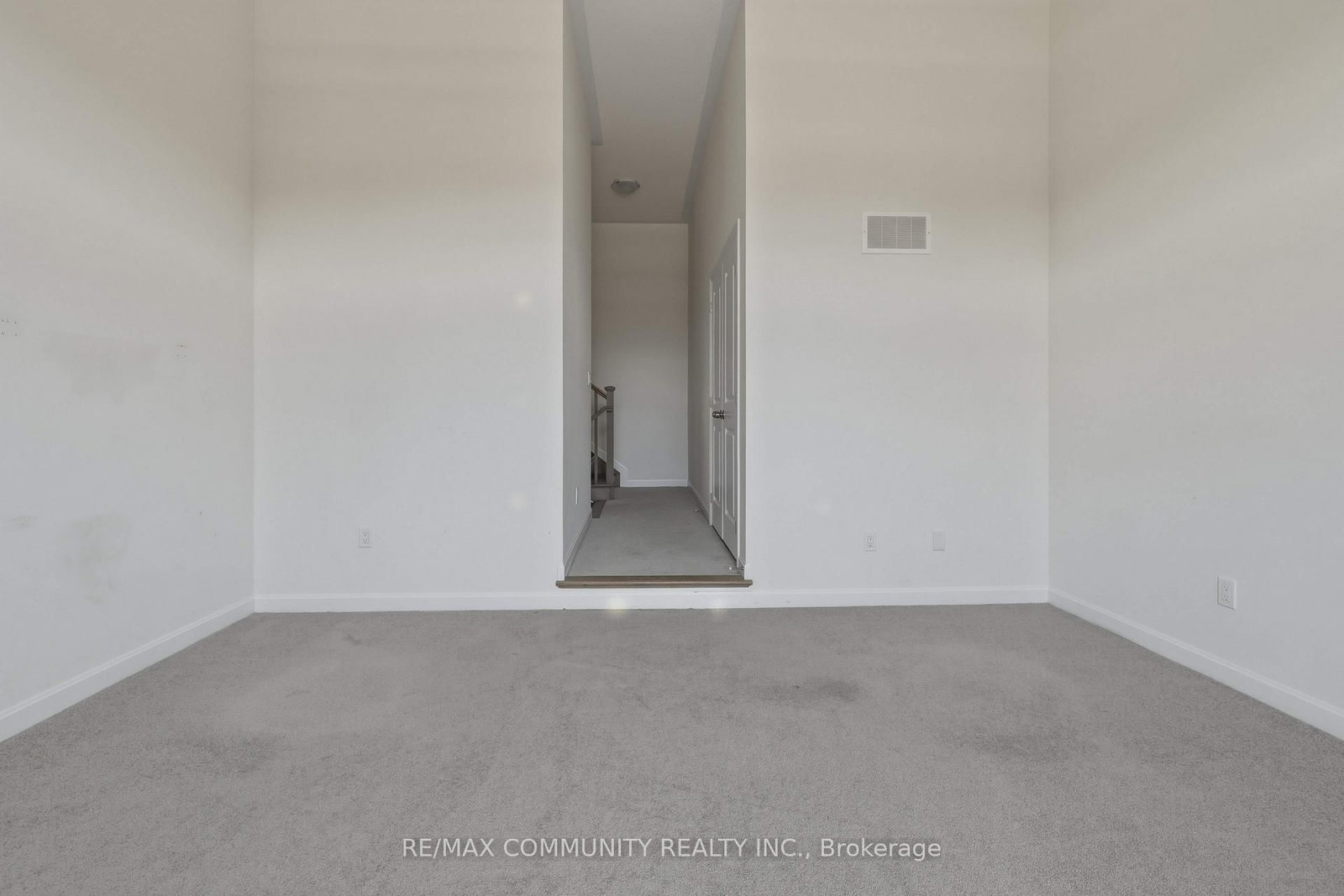 110 Oakmont Drive • Bath, ON photo 15