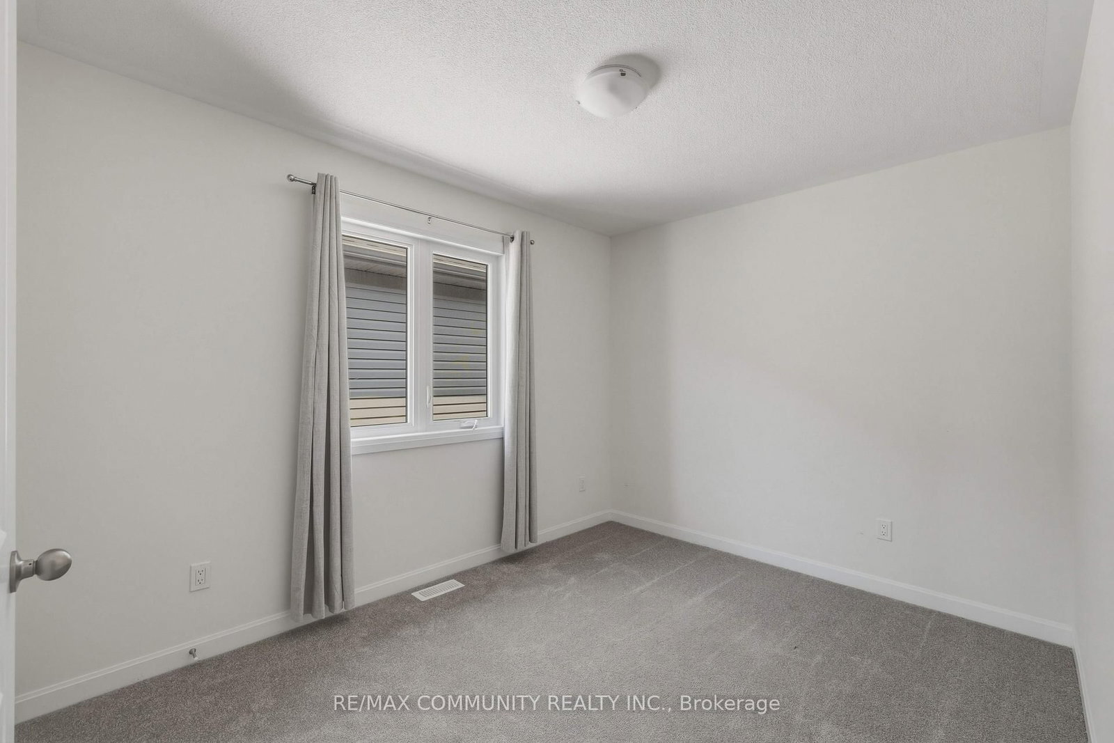 110 Oakmont Drive • Bath, ON photo 20