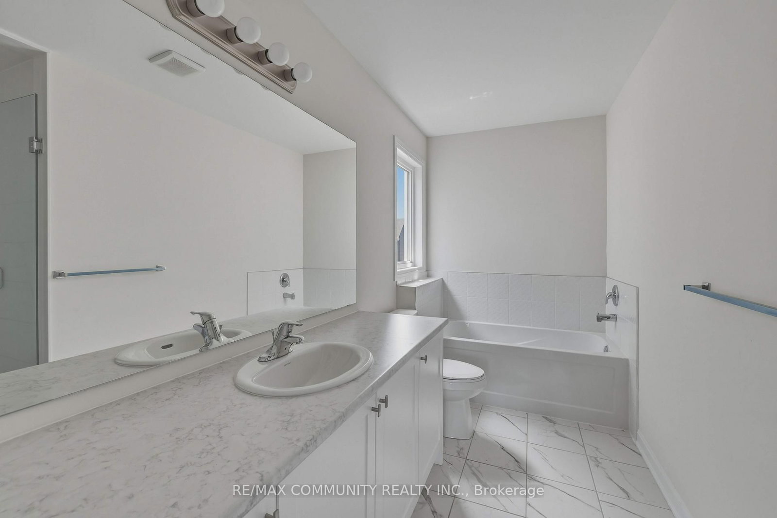 110 Oakmont Drive • Bath, ON photo 24