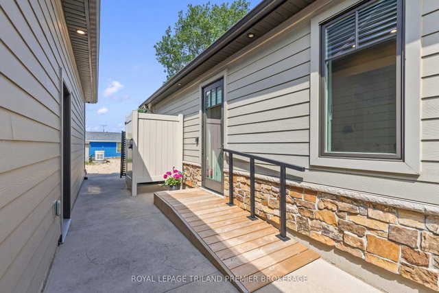7292 Leighton Drive
