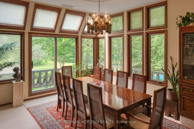 1285 Kirkwall Road • Hamilton, ON photo 8