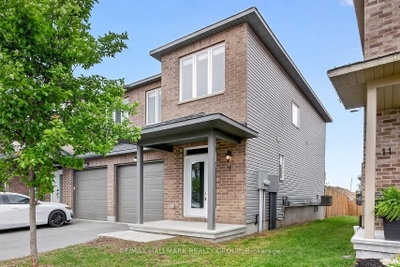 7 McPhail Road — photo 2