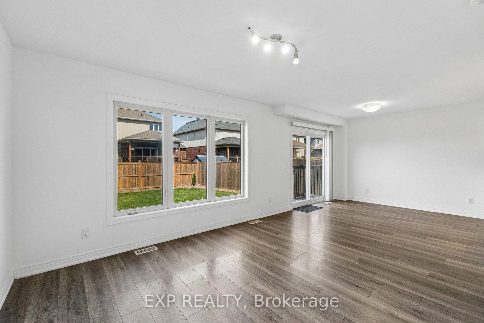 4 VIGER Drive • Welland, ON photo 19