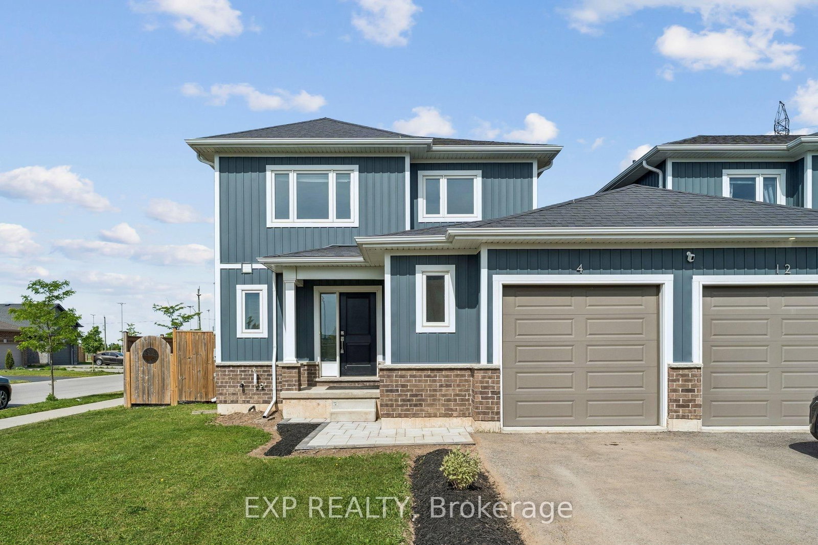 4 VIGER Drive • Welland, ON photo 2