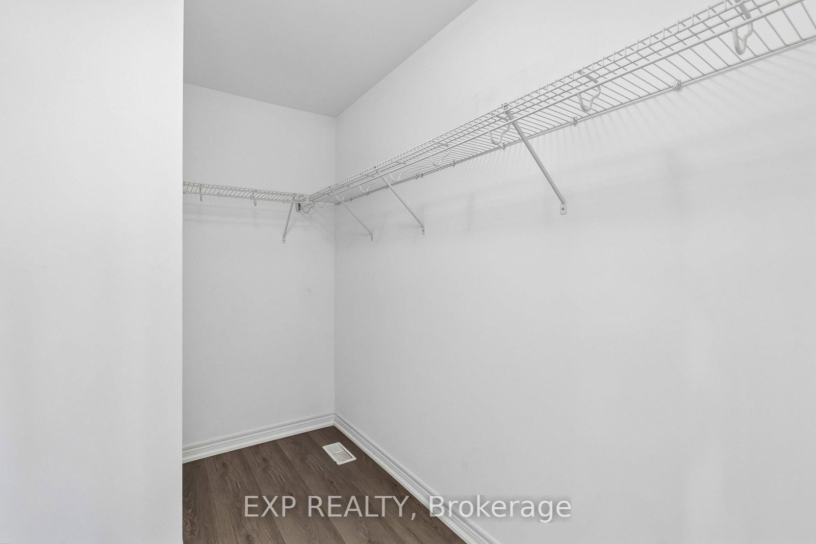 4 VIGER Drive • Welland, ON photo 23