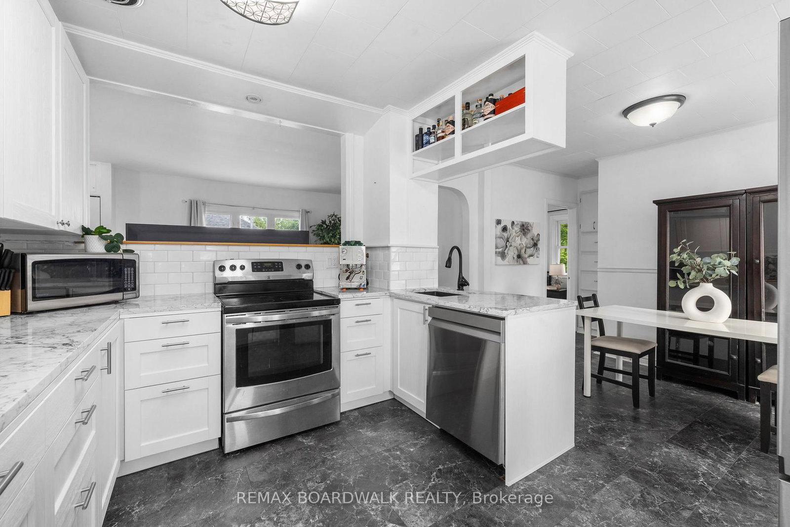 111 E Beckwith Street • Perth, ON photo 10