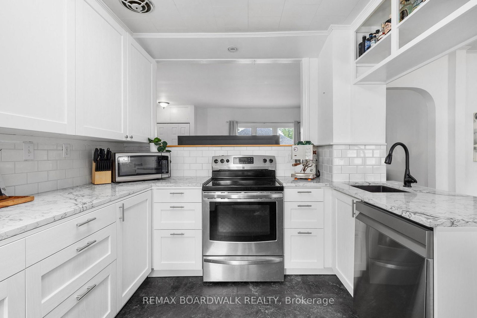 111 E Beckwith Street • Perth, ON photo 11