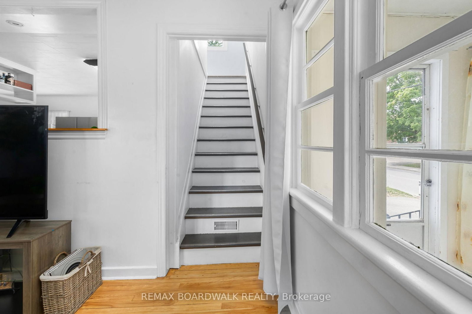 111 E Beckwith Street • Perth, ON photo 19