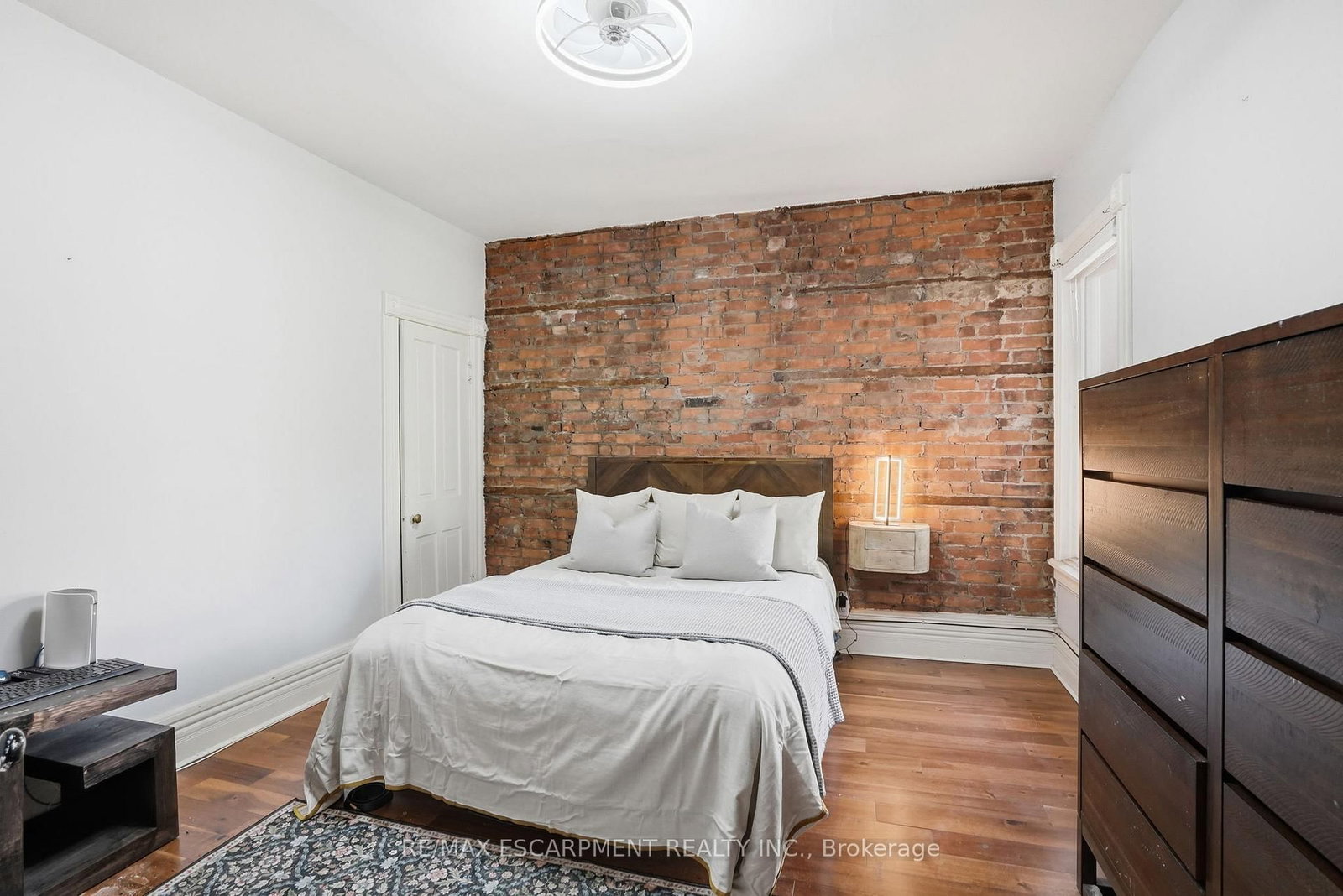 101 Victoria Avenue S • Hamilton, ON photo 24