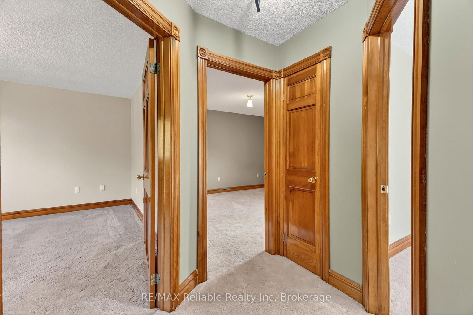 76 William Street • Huron East, ON photo 20