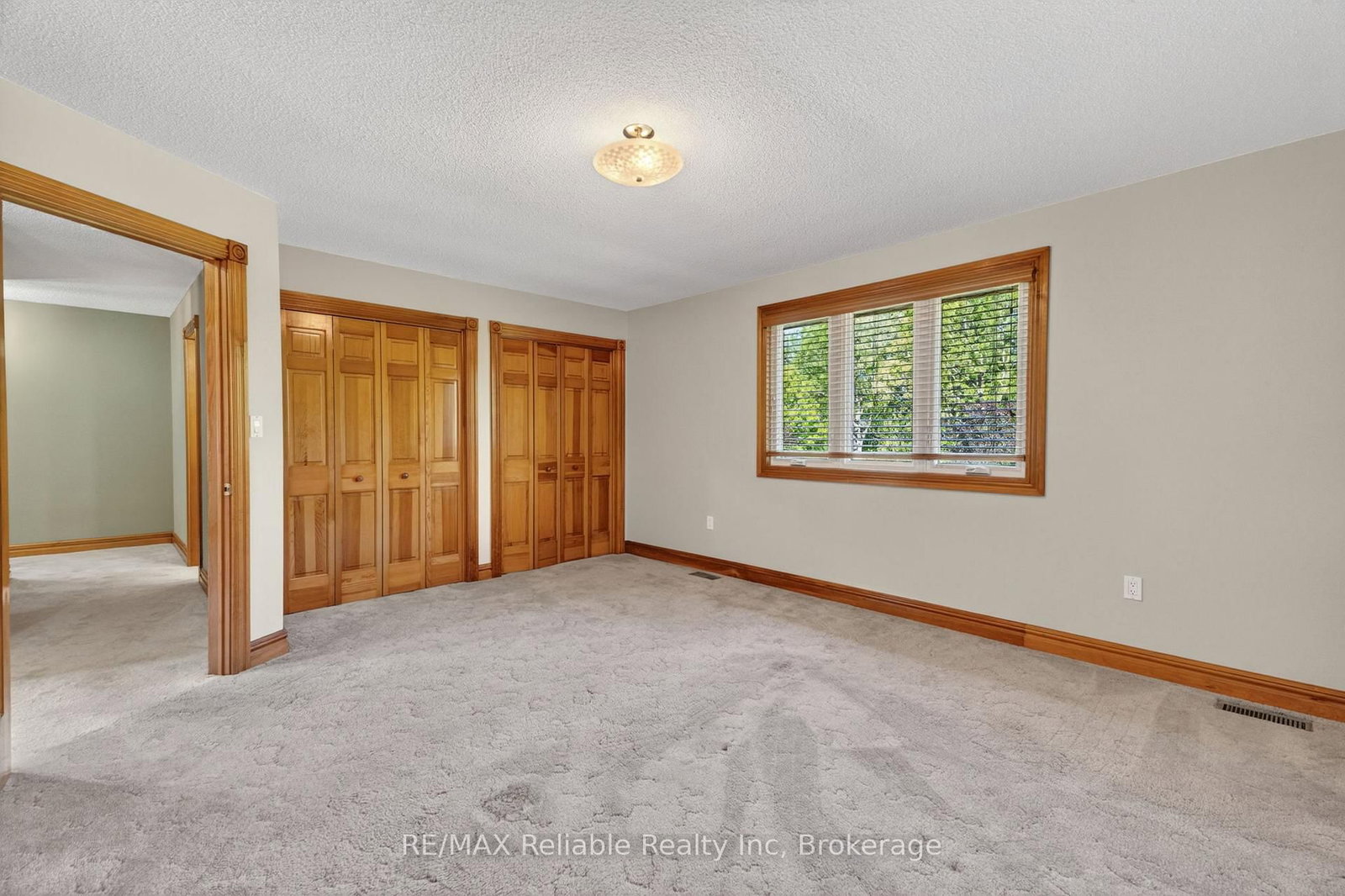 76 William Street • Huron East, ON photo 24
