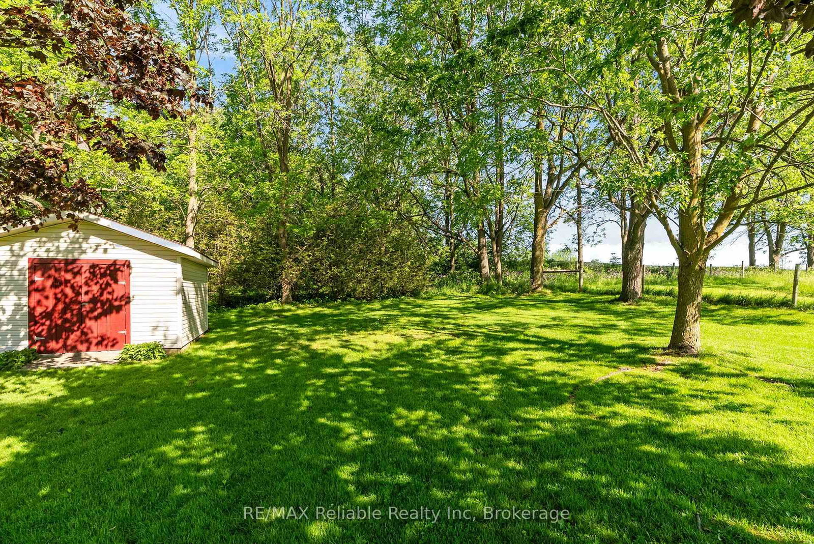 76 William Street • Huron East, ON photo 36