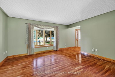 76 William Street • Huron East, ON photo 8