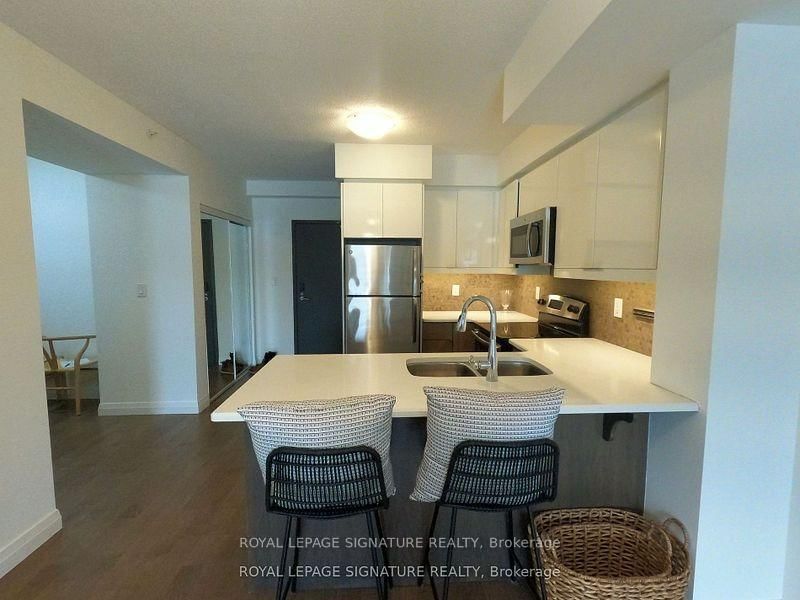 home for lease on 607-53 Arthur Street