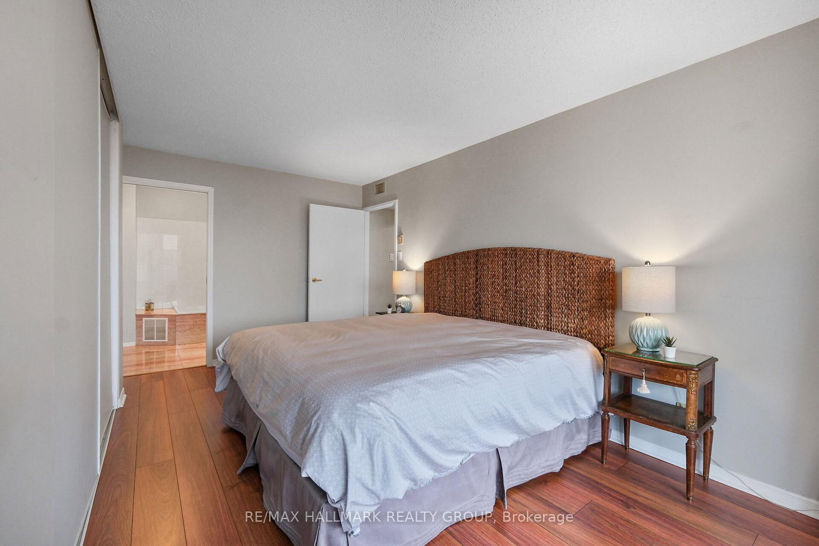 160 George Street • #1404 • Ottawa, ON photo 42