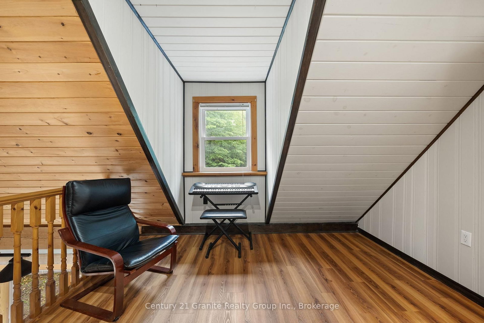 19221 Highway 118 • Highlands East, ON photo 32