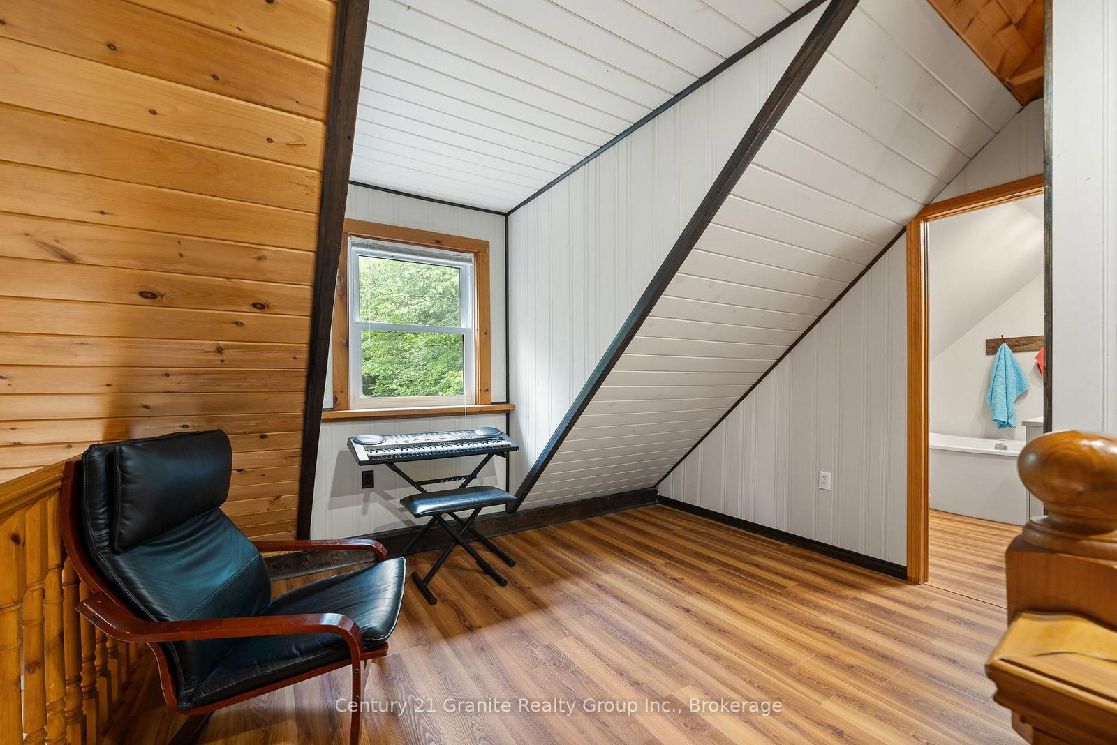 19221 Highway 118 • Highlands East, ON photo 33