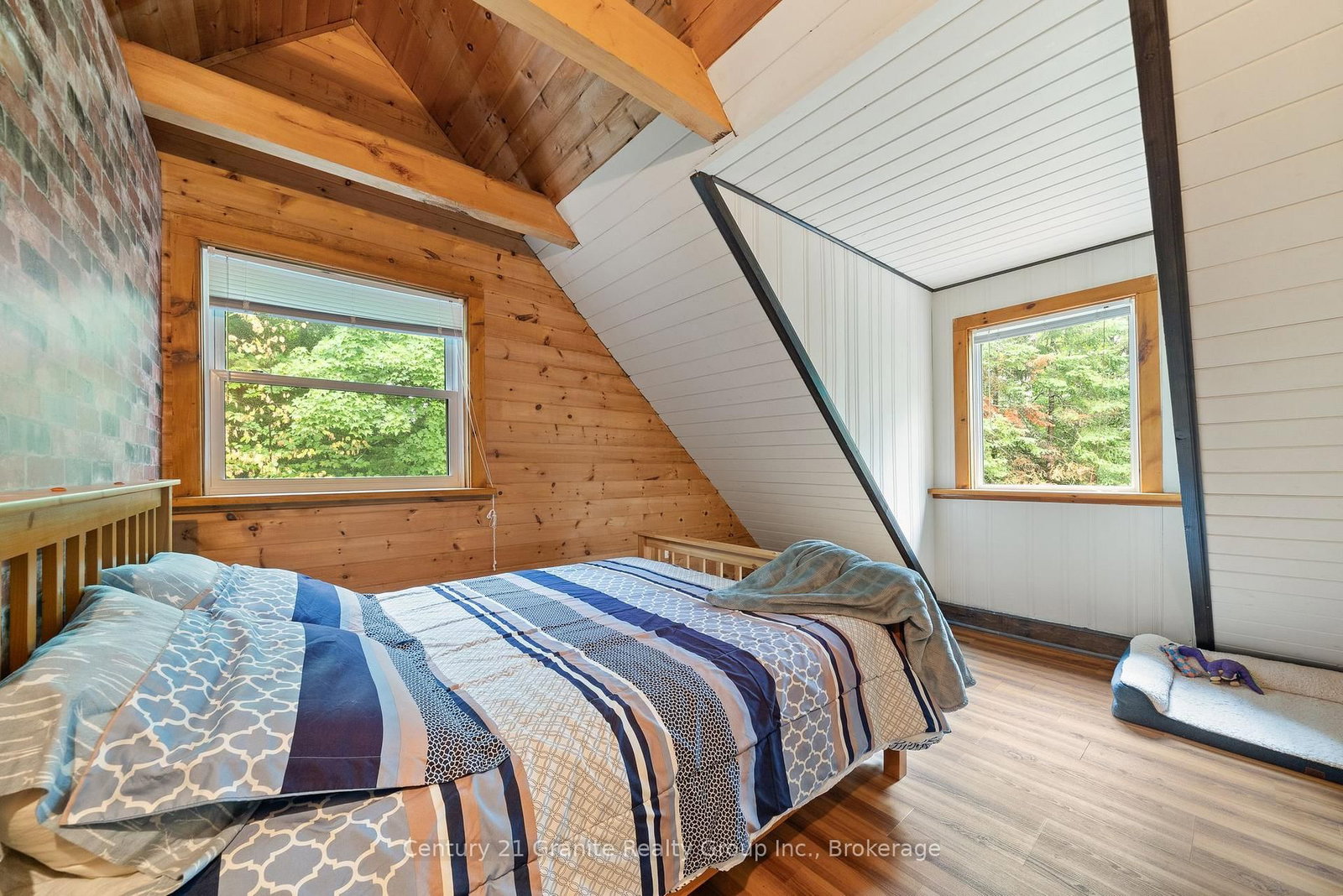 19221 Highway 118 • Highlands East, ON photo 38