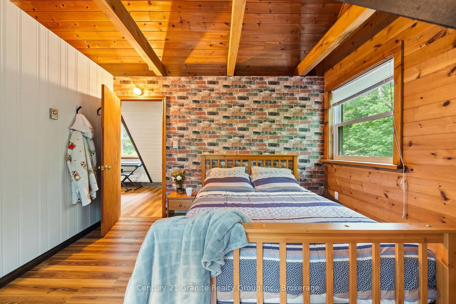 19221 Highway 118 • Highlands East, ON photo 39