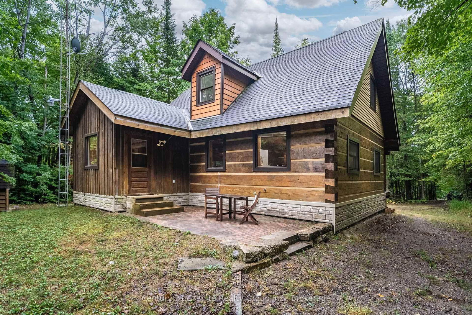 19221 Highway 118 • Highlands East, ON photo 46