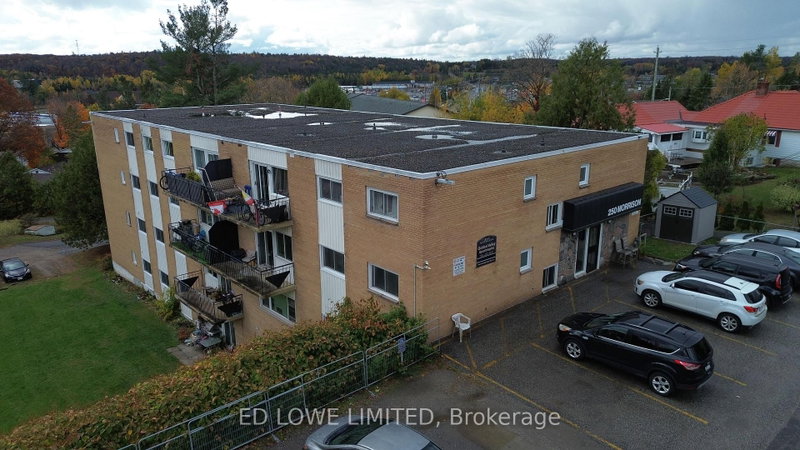 home for lease on 203-250 Morrison Street