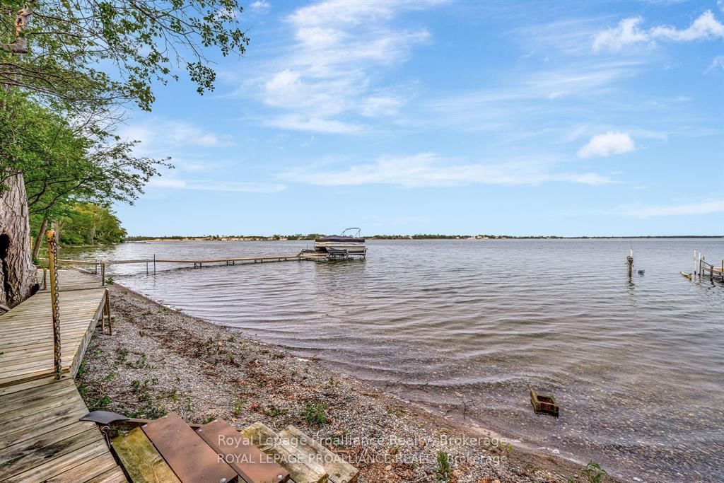 40 Mayne Lane • Prince Edward County, ON photo 3