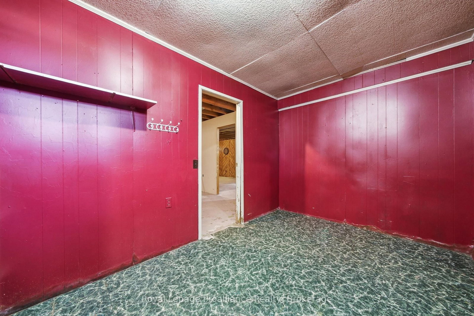 12310 Highway 41 • Addington Highlands, ON photo 25