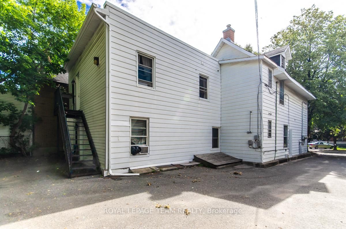 395 Mcleod Street • Ottawa, ON photo 36