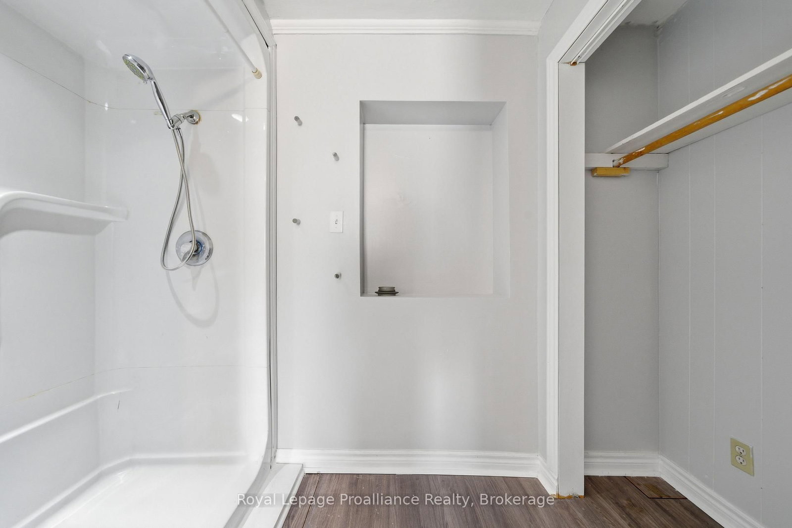 199 Dundas Street E • Quinte West, ON photo 13