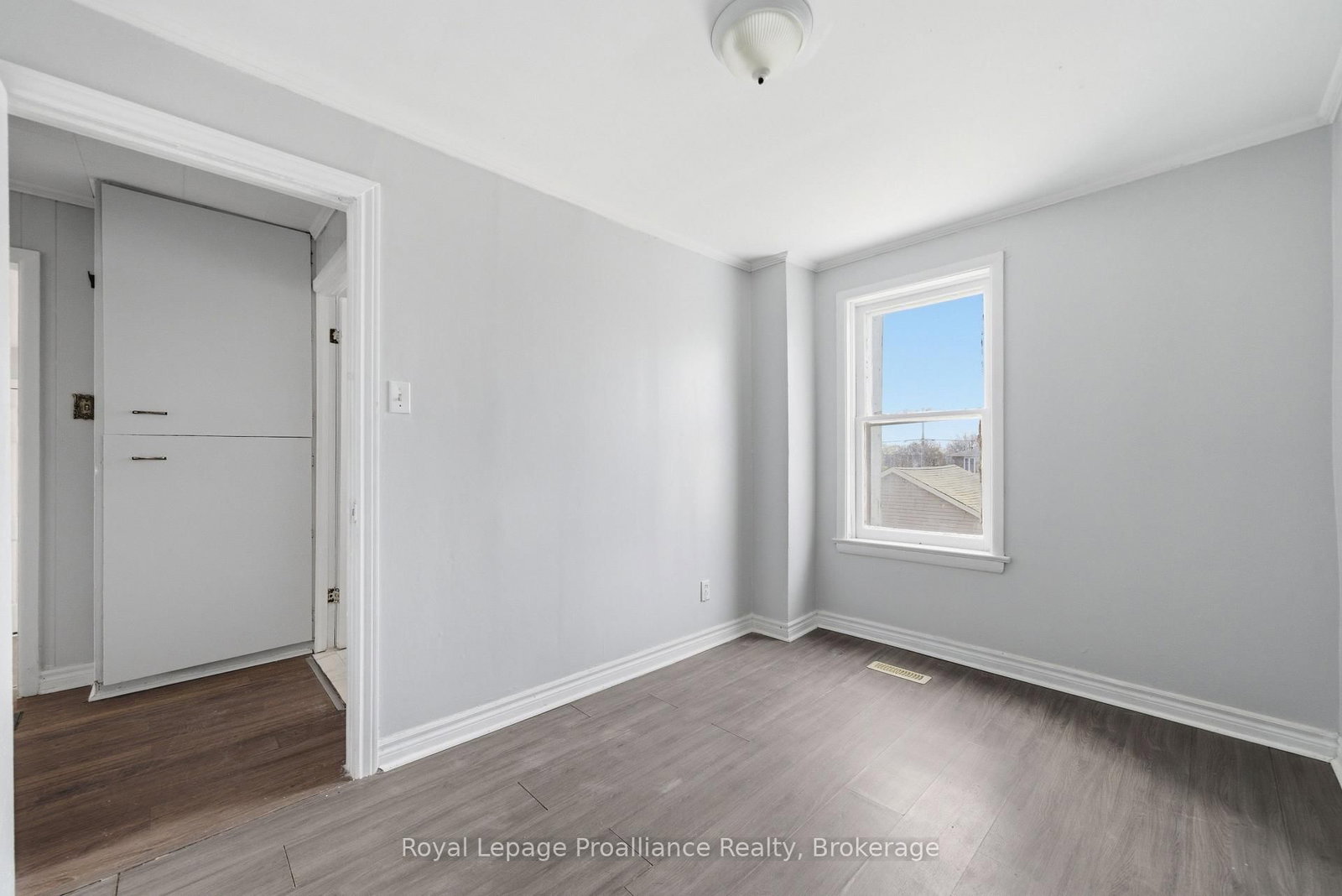 199 Dundas Street E • Quinte West, ON photo 17